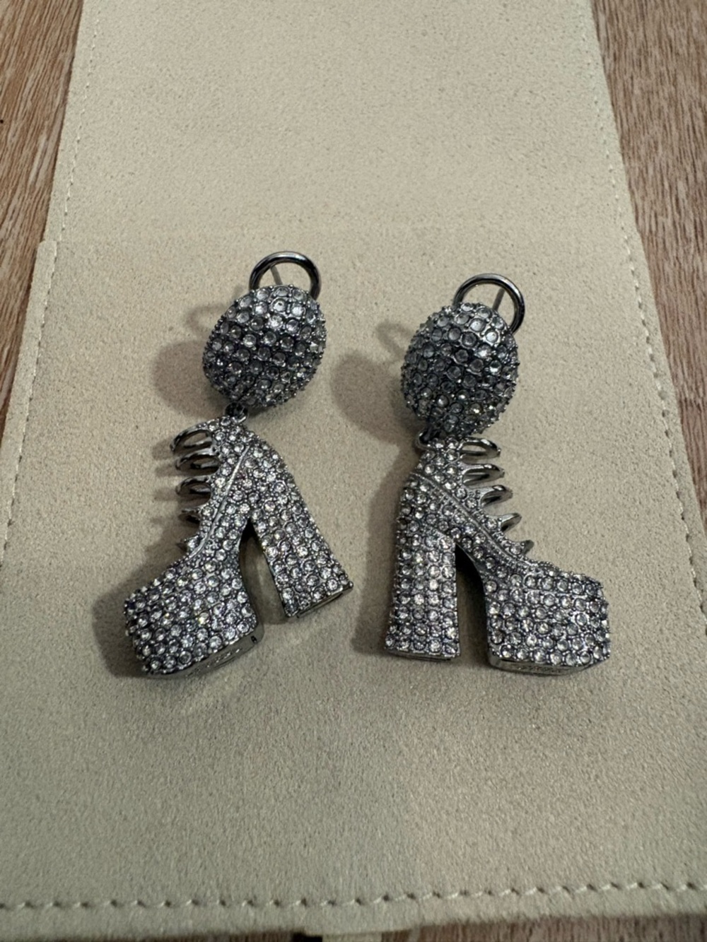 NWOT Marc Jacobs Silver Kiki Crystal Boot Earrings